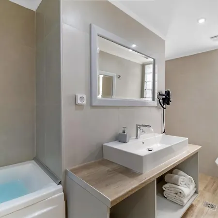 Villa Maneas Exclusive New Luxury *